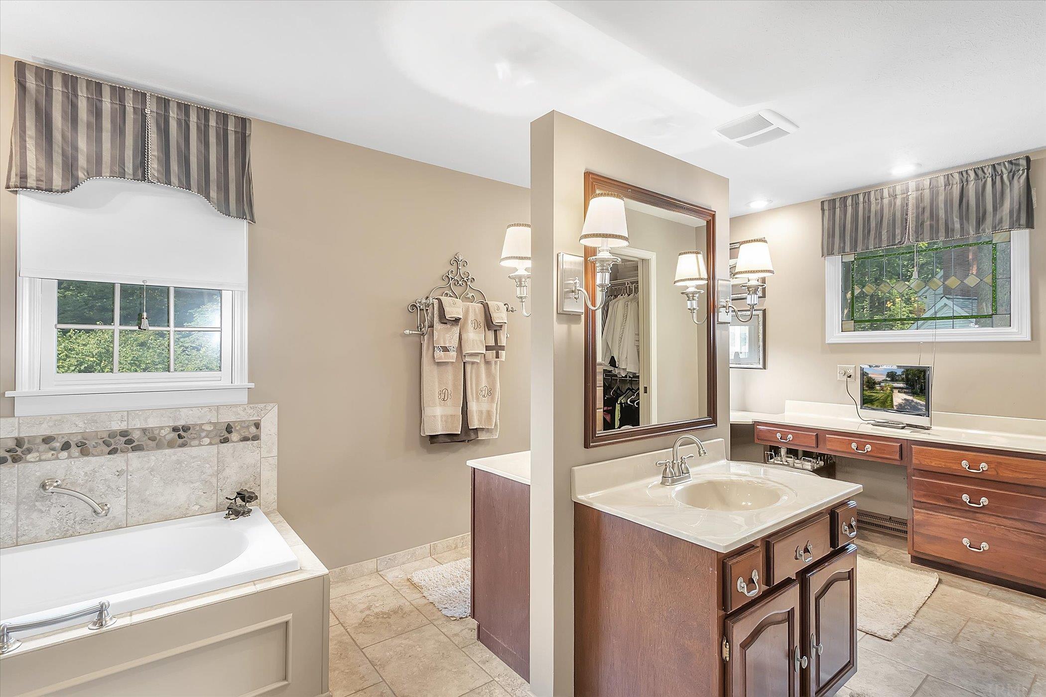 52222 Farmington Square Road Granger, IN 46530 - Photo 23 of 34 Gallery Image 23