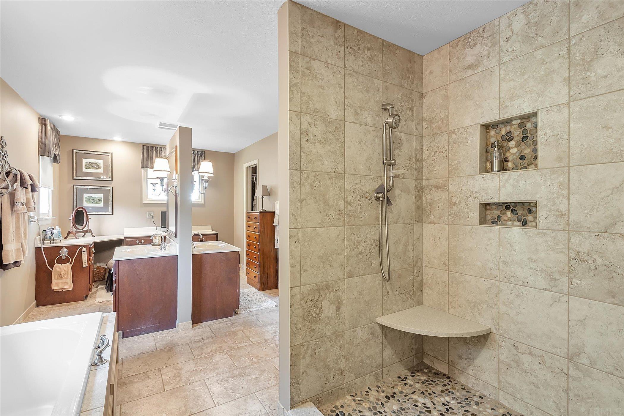 52222 Farmington Square Road Granger, IN 46530 - Photo 25 of 34 Gallery Image 25