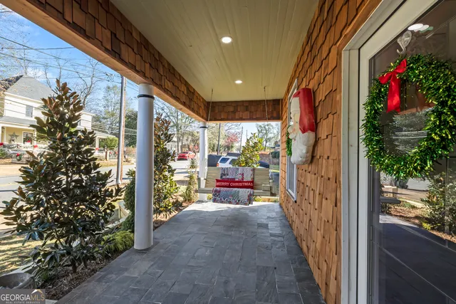 a view of an entryway with a room