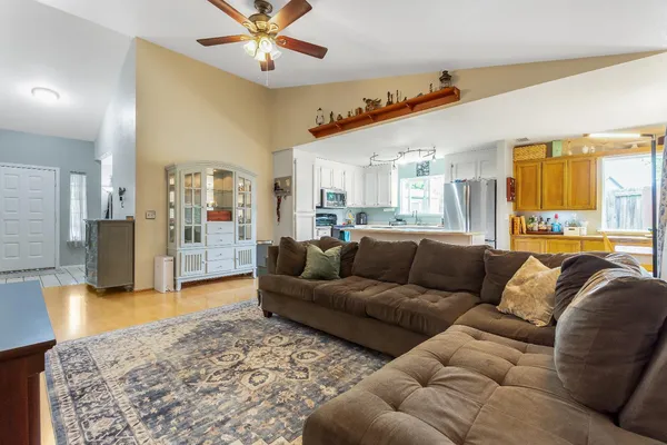 $529,000 | 16924 Sebastian Way, Esparto, CA 95627