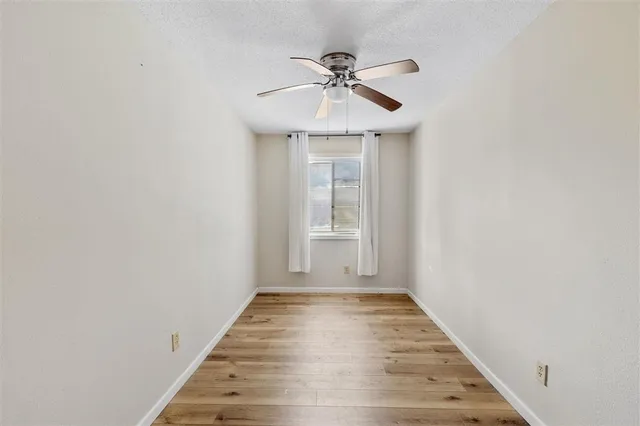 $2,500 | 4900 East St Charles Avenue, Lake Charles, LA 70605