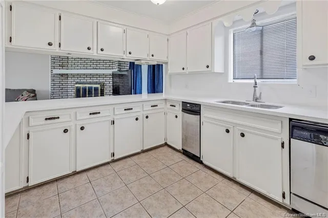 $2,500 | 4900 East St Charles Avenue, Lake Charles, LA 70605