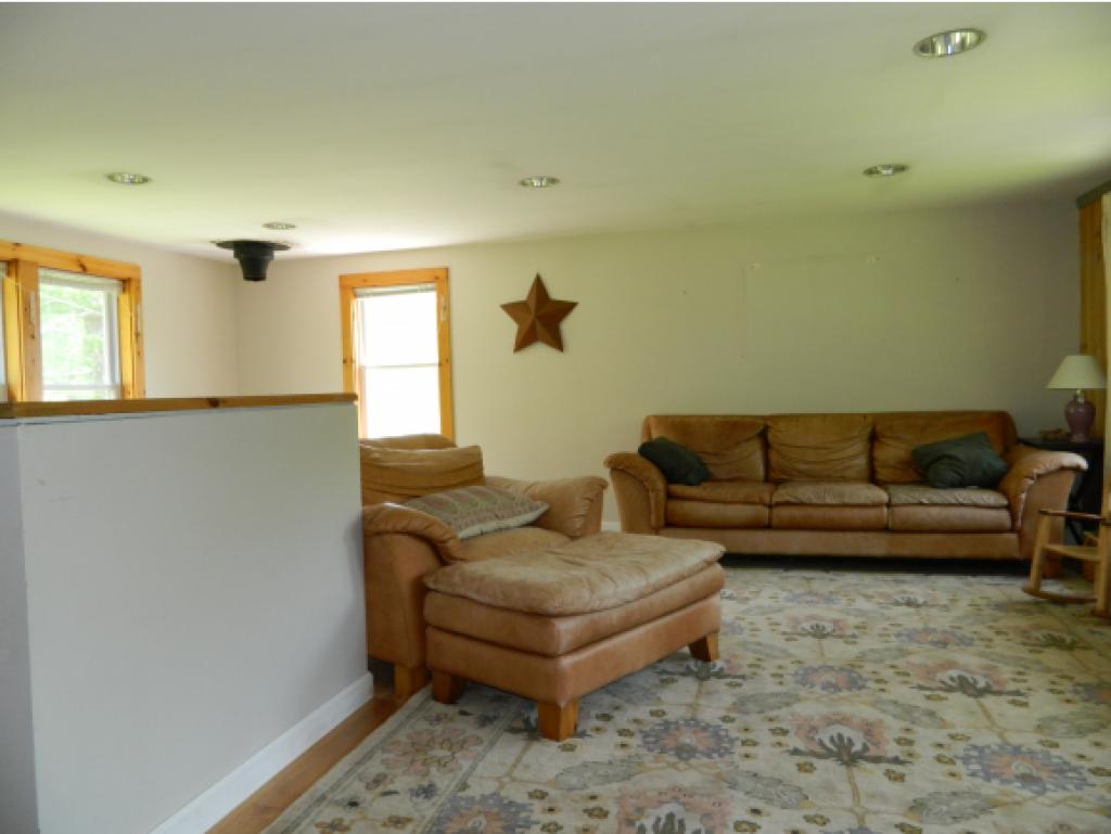 262 Lafayette Road Bristol, VT 05443 - Photo 7 of 21
