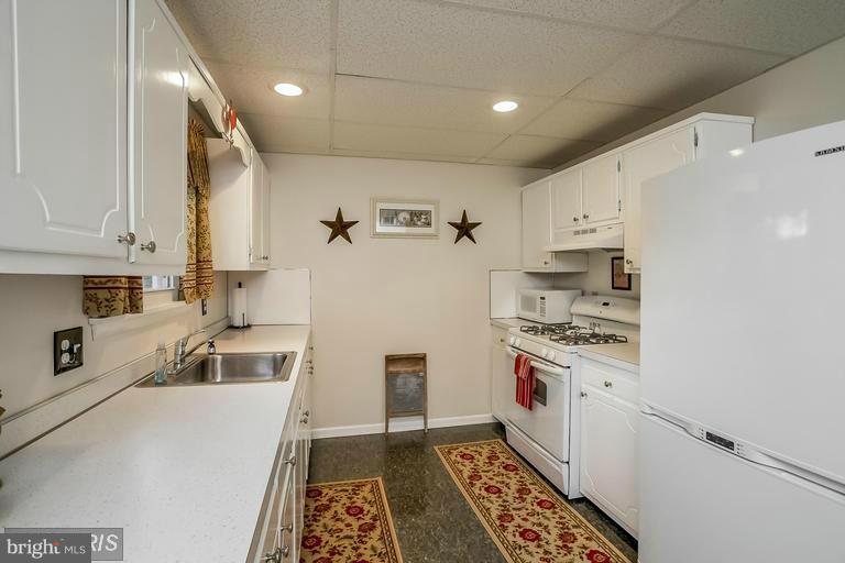 108 Bywood Road Elkton, MD 21921 - Photo 9 of 30 Great Place to prepare a feast