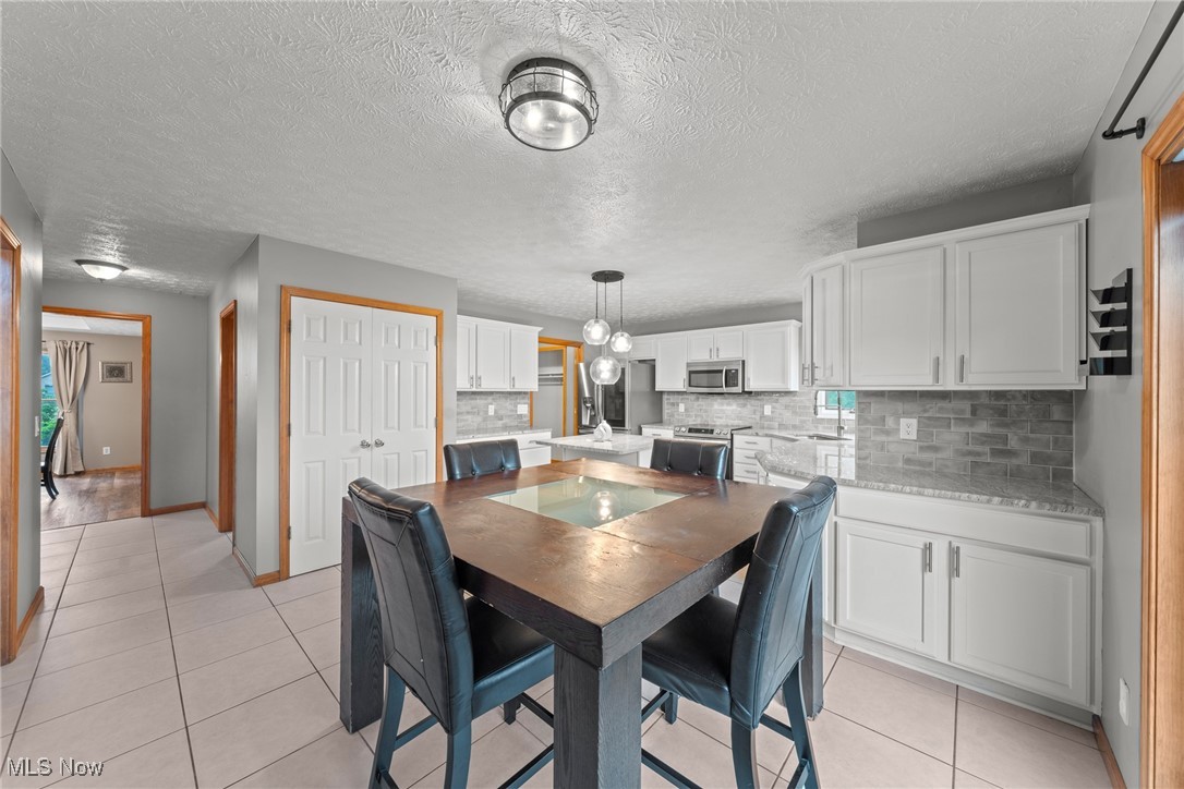 36339 Mills Road North Ridgeville, OH 44039 - Photo 20 of 48 large open kitchen with nice sized pantry