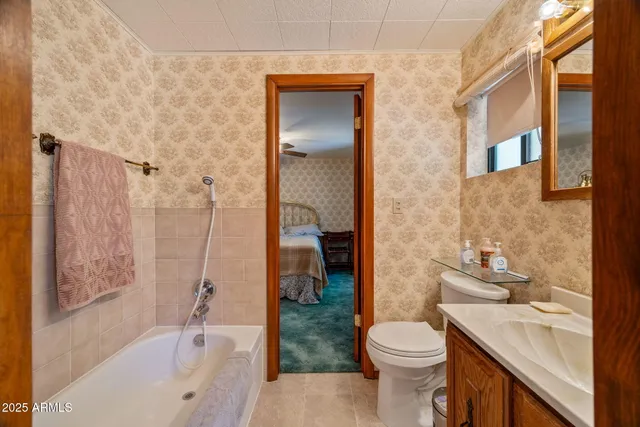 $475,000 | 11 North County Road, Greer, AZ 85927