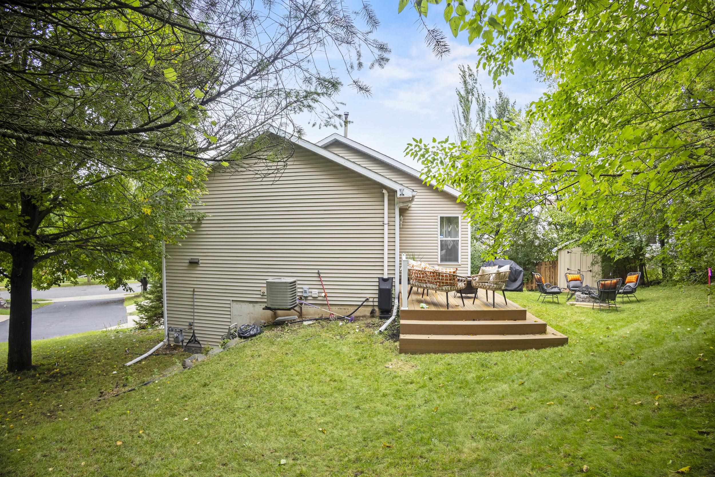 5157 Ridge Oak Drive Madison, WI 53704 - Photo 34 of 50 Gallery Image 34