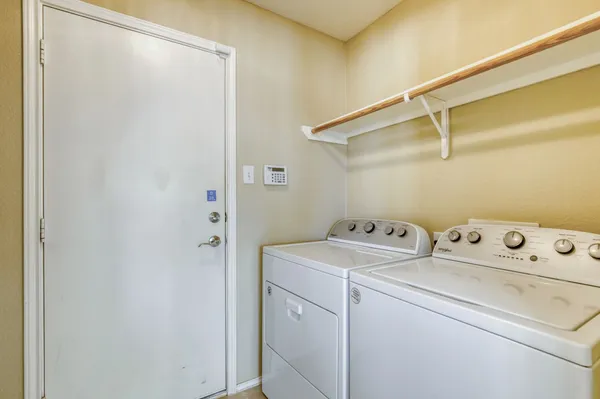 $310,000 | 100 Antietam Trail, Elgin, TX 78621