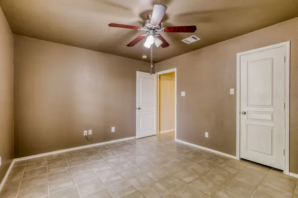 $310,000 | 100 Antietam Trail, Elgin, TX 78621