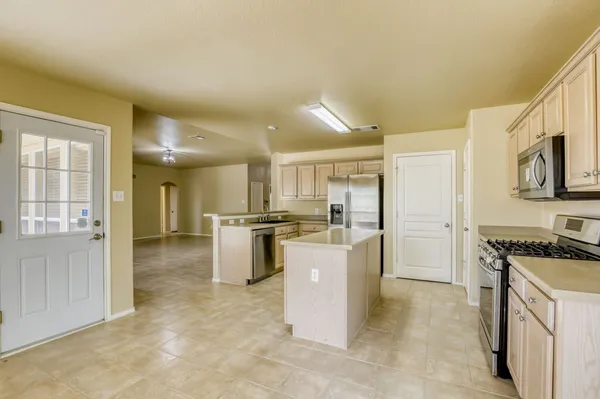 $310,000 | 100 Antietam Trail, Elgin, TX 78621