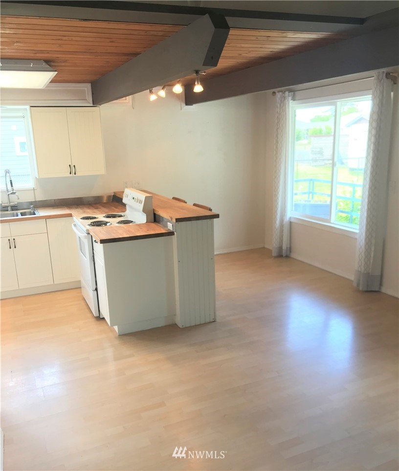 8309 Shintaffer Road Blaine, WA 98230 - Photo 7 of 21 Gallery Image 7