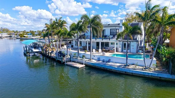 $2,695,000 | 10432 Spoonbill Road West, Bradenton, FL 34209