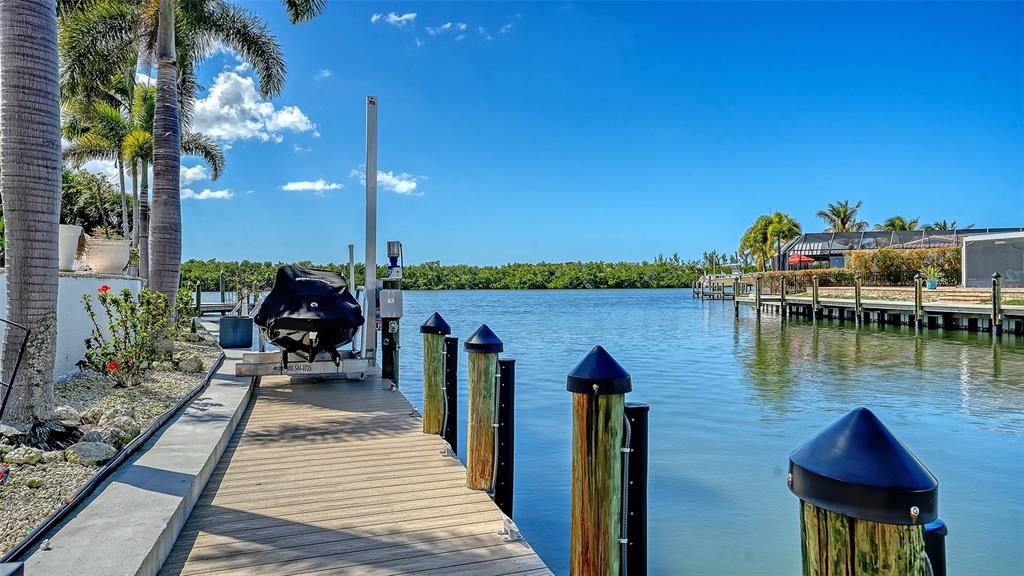 10432 Spoonbill Road West Bradenton, FL 34209 - Photo 30 of 54