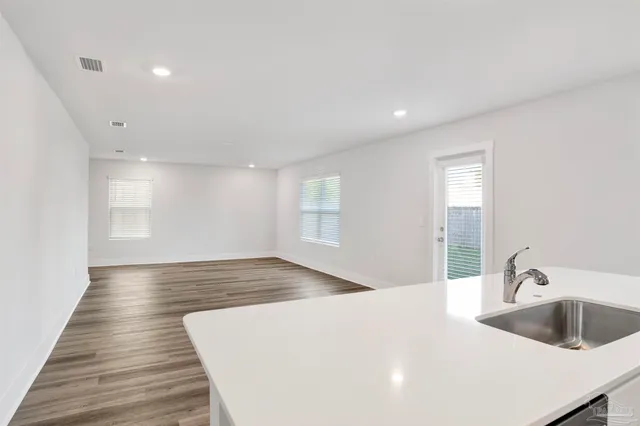 $2,350 | 4932 Valor Court, Pace, FL 32571