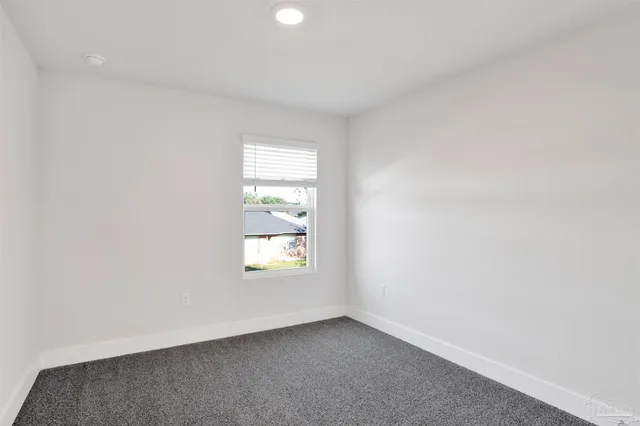 $2,350 | 4932 Valor Court, Pace, FL 32571