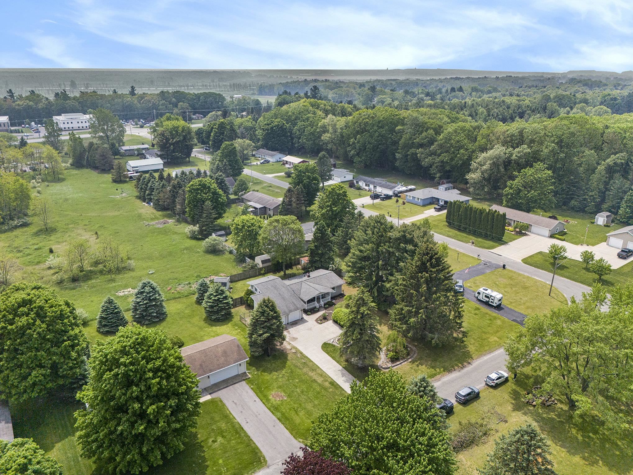 1317 Tubbs Road Manistee, MI 49660 - Photo 30 of 30 1934993-6cc32e81-542b-48a5-8163-93c414079e34.JPG