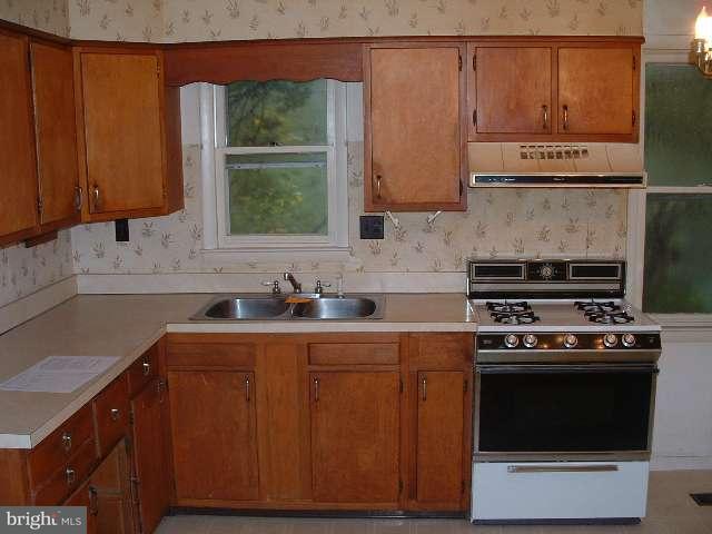 97 Old State Road Gardners, PA 17324 - Photo 3 of 5 Gallery Image 3