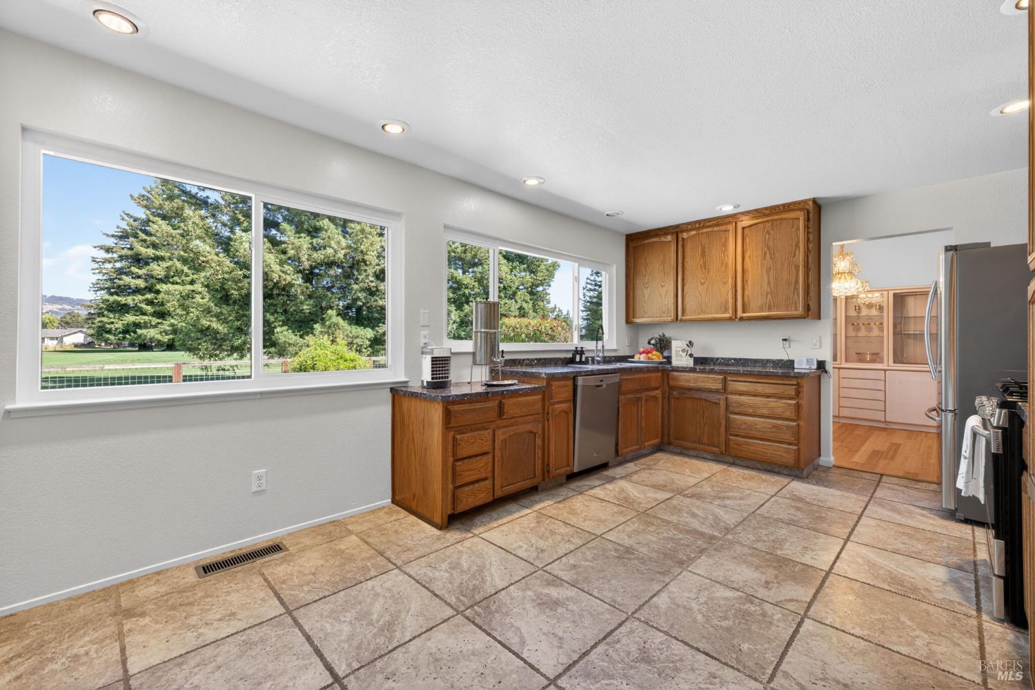 4480 Fairway Drive Rohnert Park, CA 94928 - Photo 30 of 68