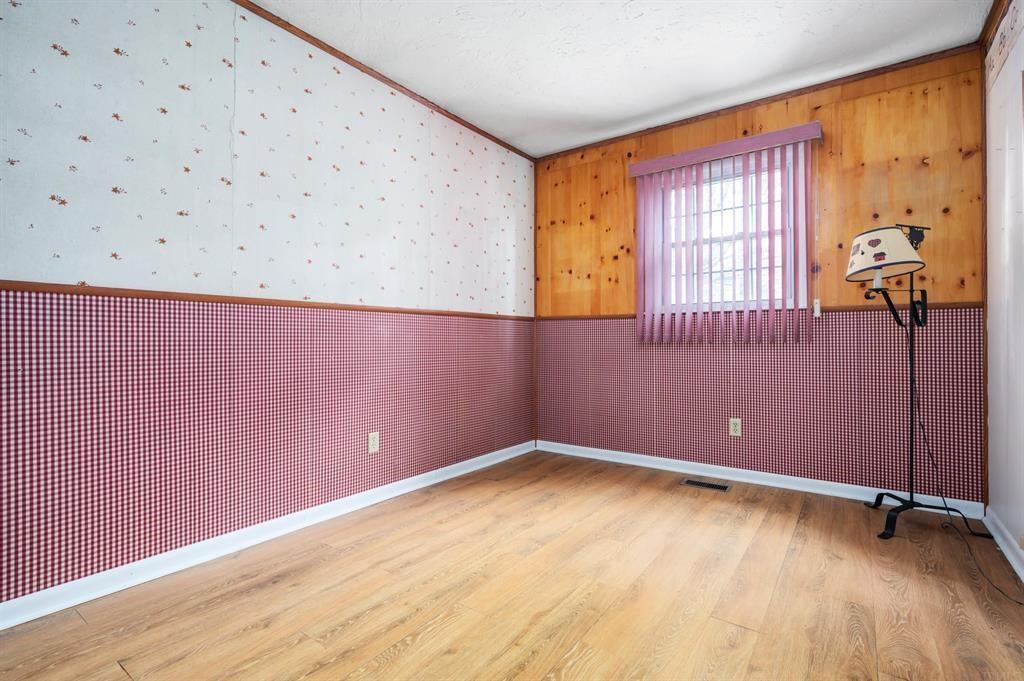 9305 West River Road Yorktown, IN 47396 - Photo 14 of 22 Gallery Image 14