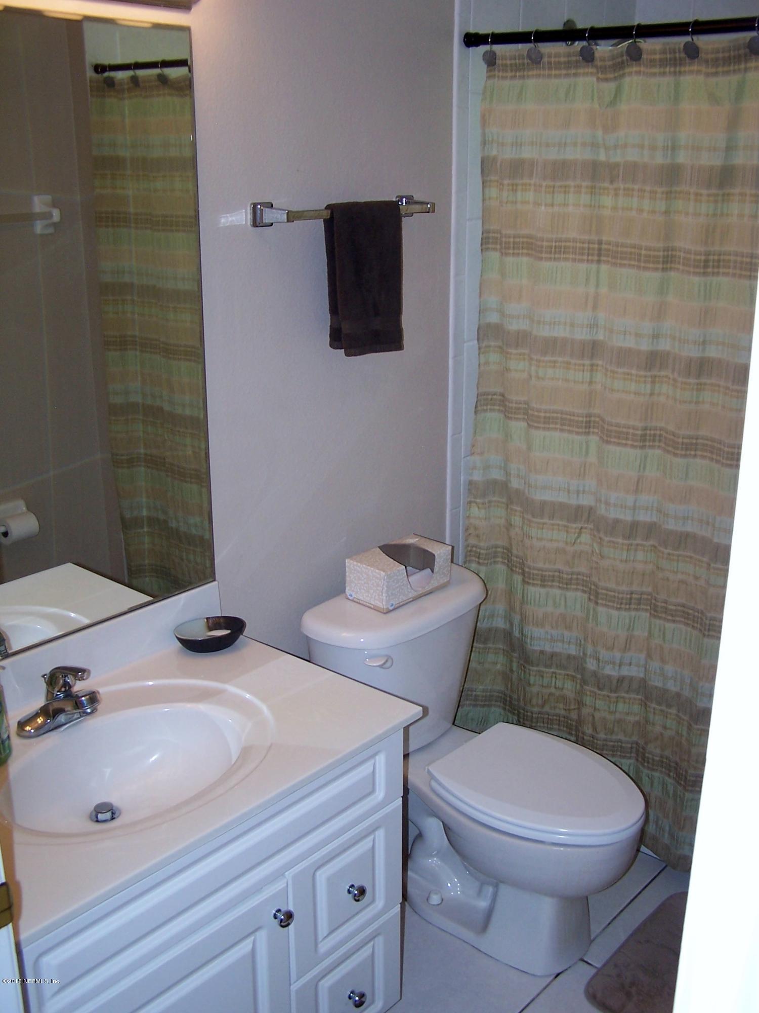 2 Reybell Lane Palm Coast, FL 32164 - Photo 20 of 43 Guest Bathroom 2