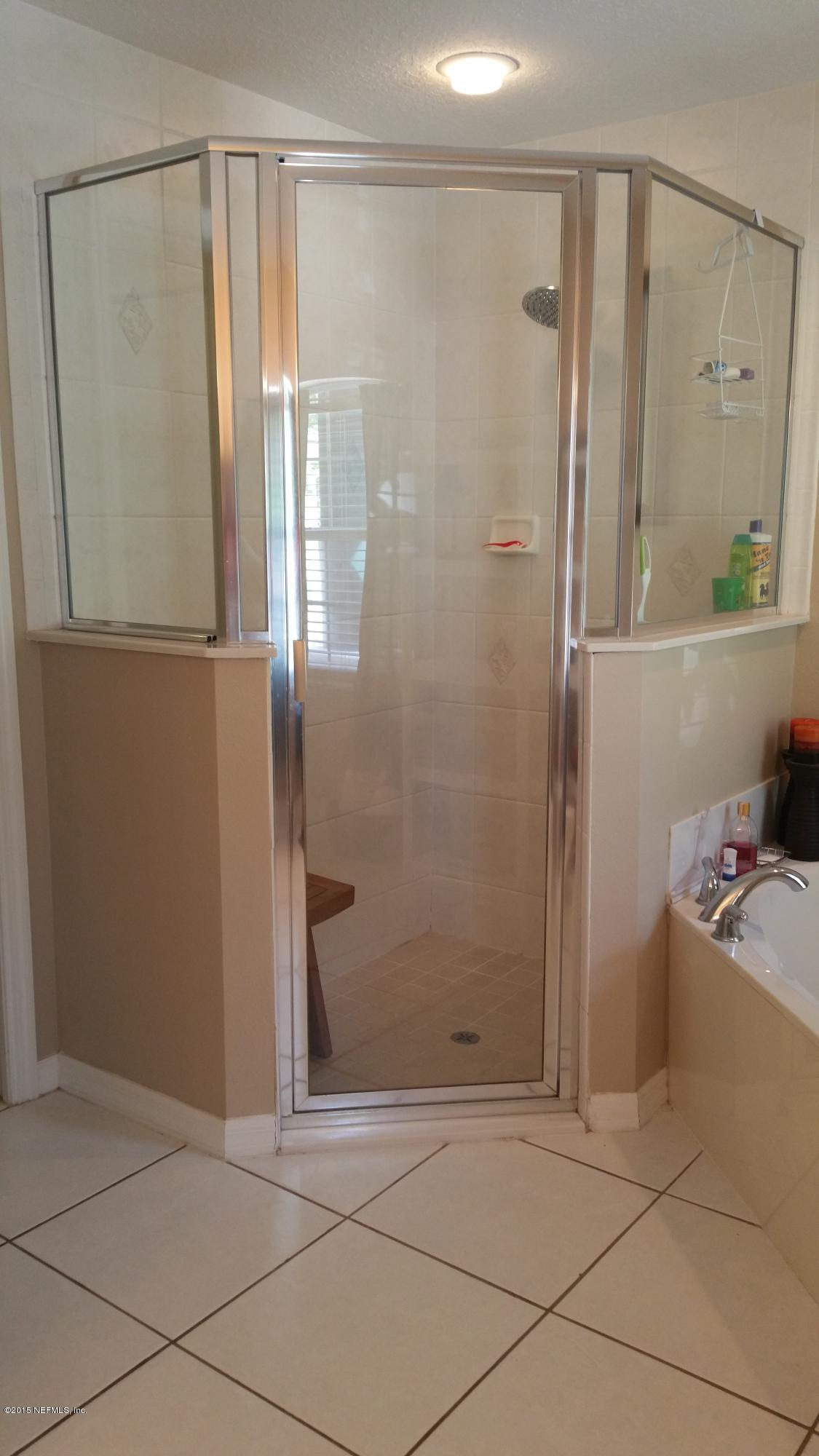 2 Reybell Lane Palm Coast, FL 32164 - Photo 32 of 43 Masterbath 3