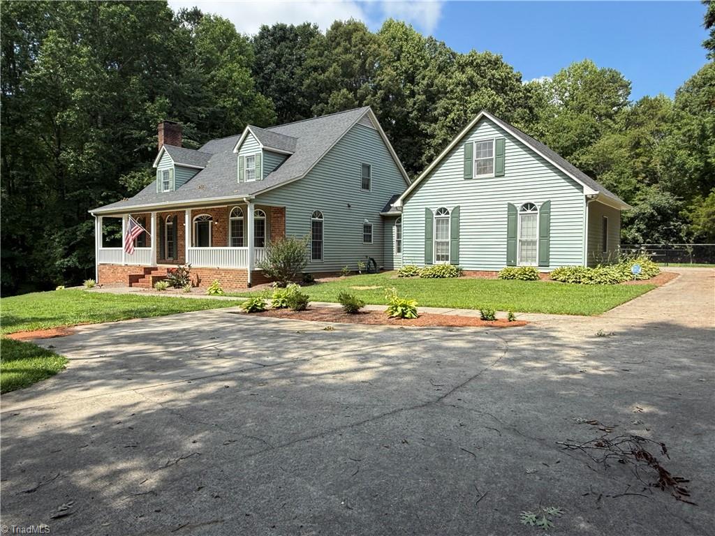 1915 South Union Grove Road Lexington, NC 27295 - Photo 3 of 38
