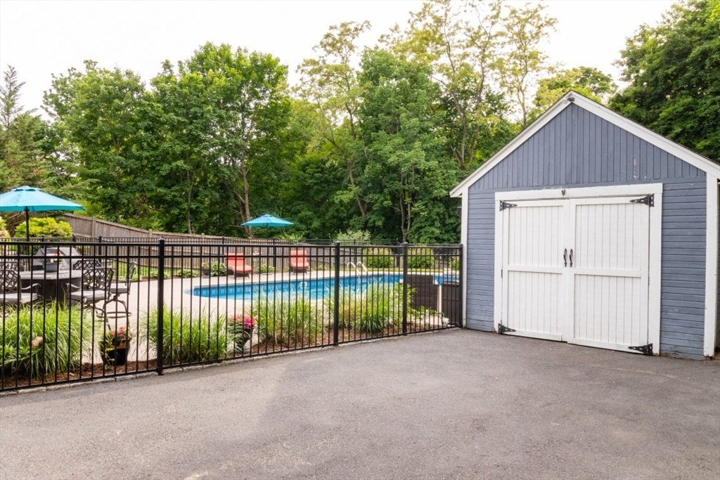 745 Washington Street Walpole, MA 02081 - Photo 38 of 42