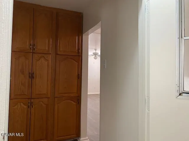 a view of a yard with sitting area