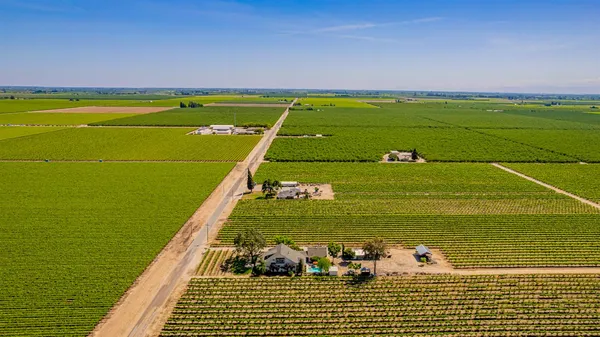 $1,649,000 | 7826 Road 28, Madera, CA 93637