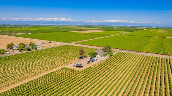 $1,649,000 | 7826 Road 28, Madera, CA 93637