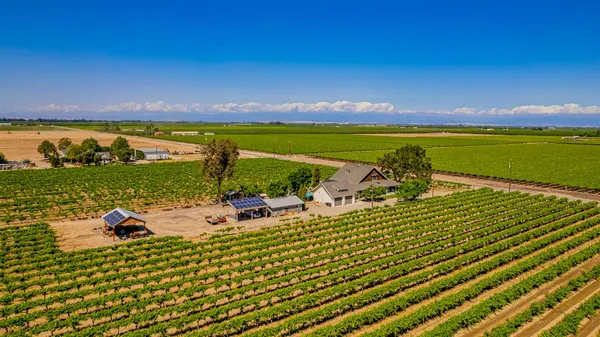 $1,649,000 | 7826 Road 28, Madera, CA 93637