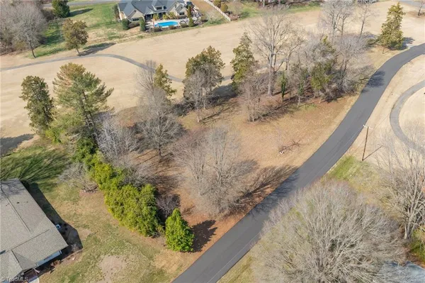 $49,000 | 615 Burning Tree Circle, High Point, NC 27265