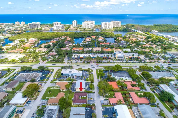 $1,900 | 541 Northeast 44th Street, Unit C, Boca Raton, FL 33431