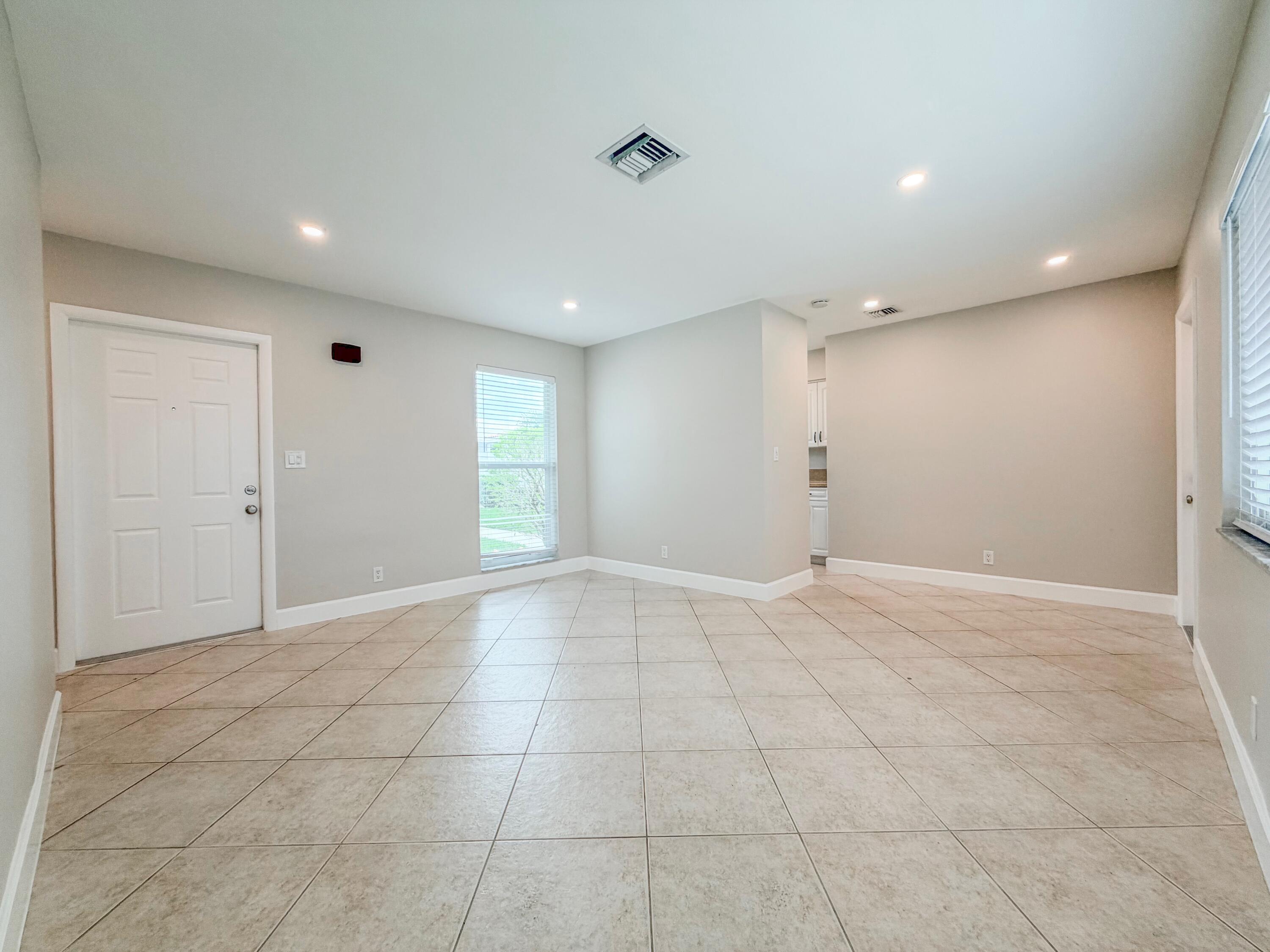 541 Northeast 44th Street, Unit C Boca Raton, FL 33431 - Photo 2 of 16 IMG_2097