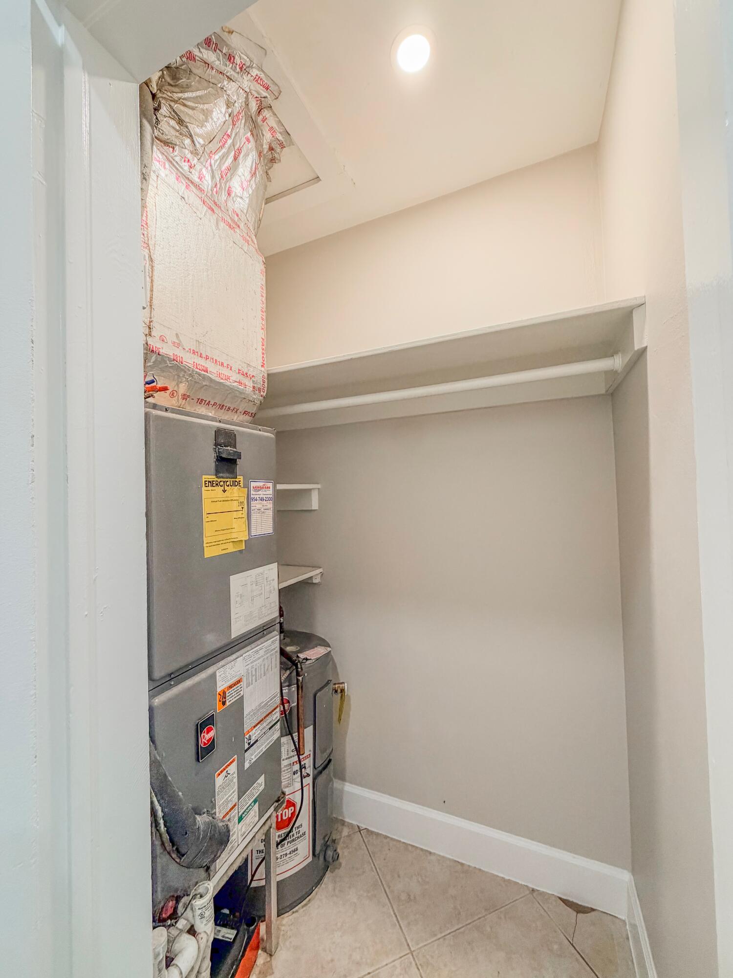 541 Northeast 44th Street, Unit C Boca Raton, FL 33431 - Photo 10 of 16 IMG_2101