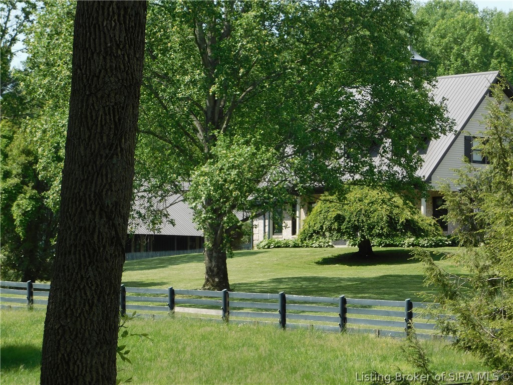2620 West Cody Road Salem, IN 47167 - Photo 5 of 42 Gallery Image 5
