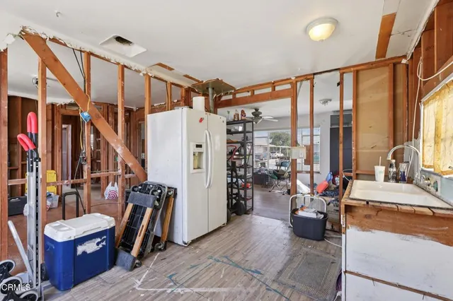 $549,000 | 139 Stanford Avenue, Oxnard, CA 93036