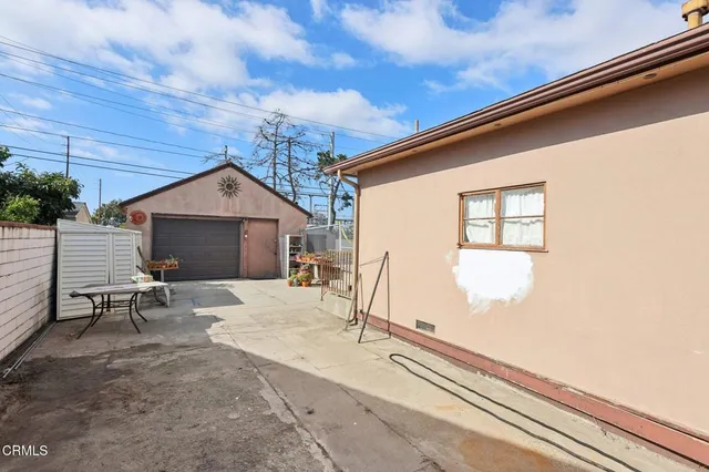 $549,000 | 139 Stanford Avenue, Oxnard, CA 93036