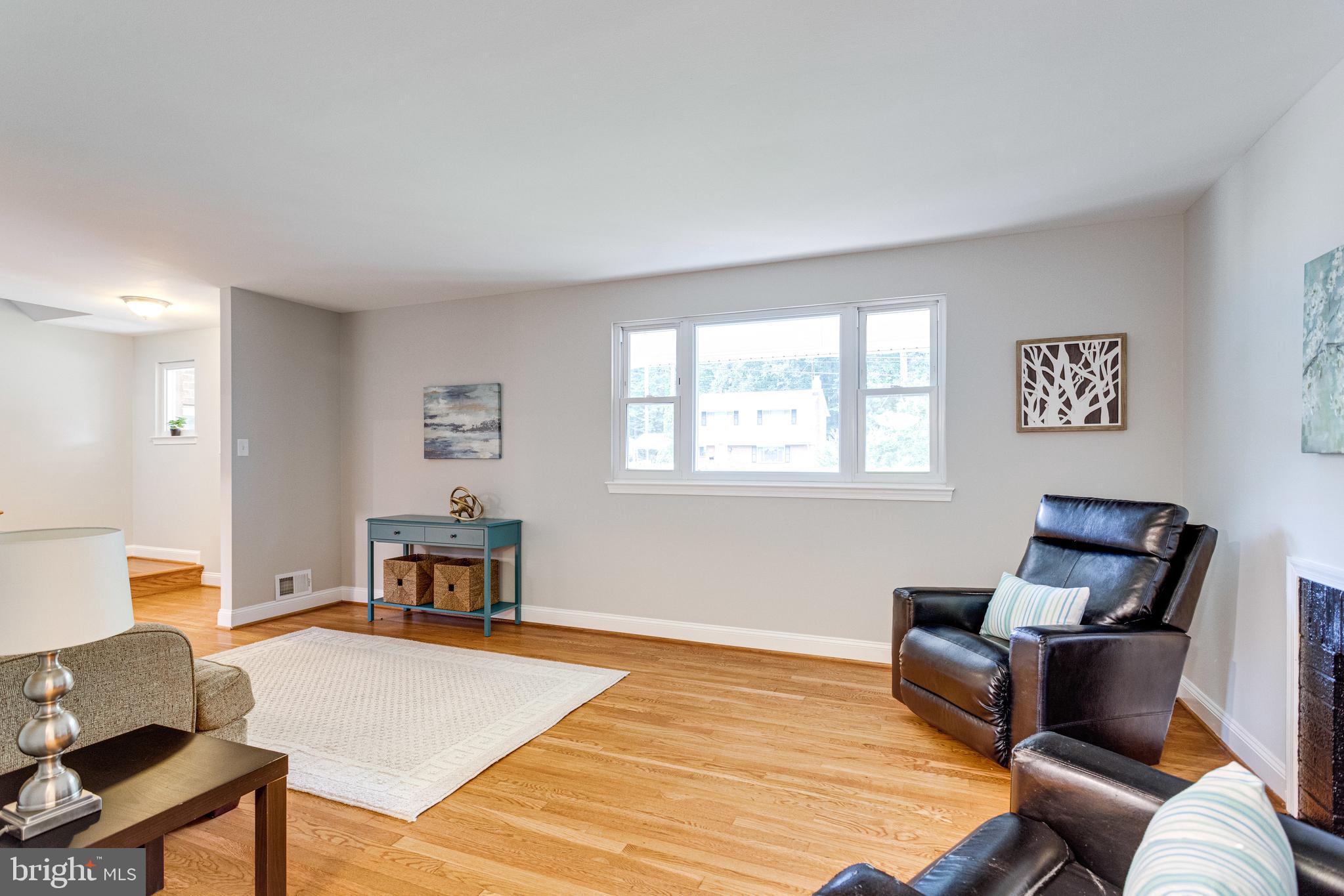 8432 Thames Street Springfield, VA 22151 - Photo 6 of 47