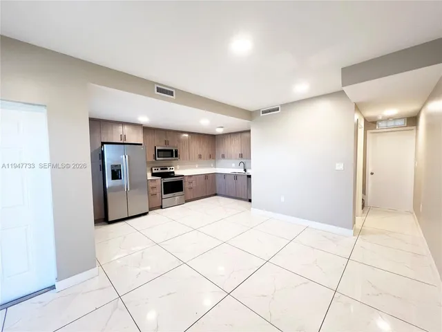 $2,595 | 25649 Southwest 144th Avenue, Homestead, FL 33032