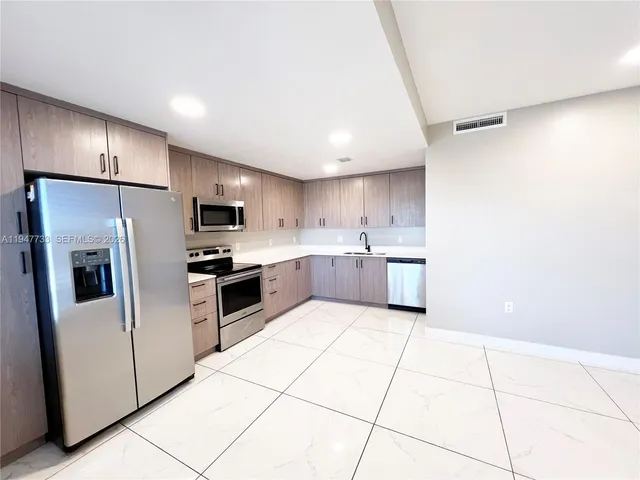 $2,595 | 25649 Southwest 144th Avenue, Homestead, FL 33032