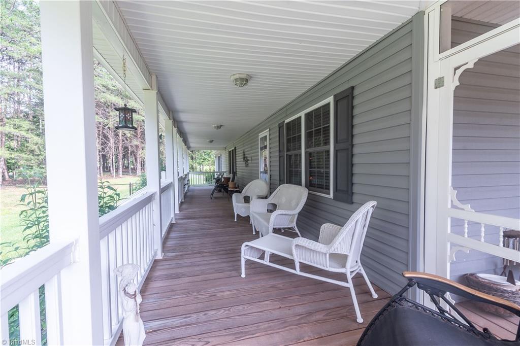 1189 Lane Farm Road Pinnacle, NC 27043 - Photo 19 of 30