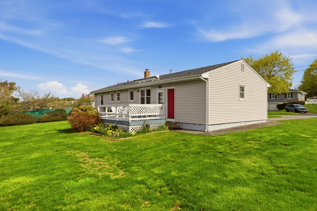 58 Redwood Road Portsmouth, RI 02871 - Photo 28 of 31 Gallery Image 28