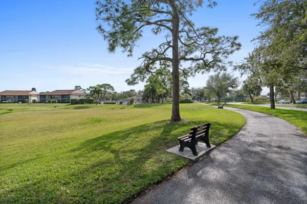 $2,550 | 6560 Chasewood Drive, Unit D, Jupiter, FL 33458