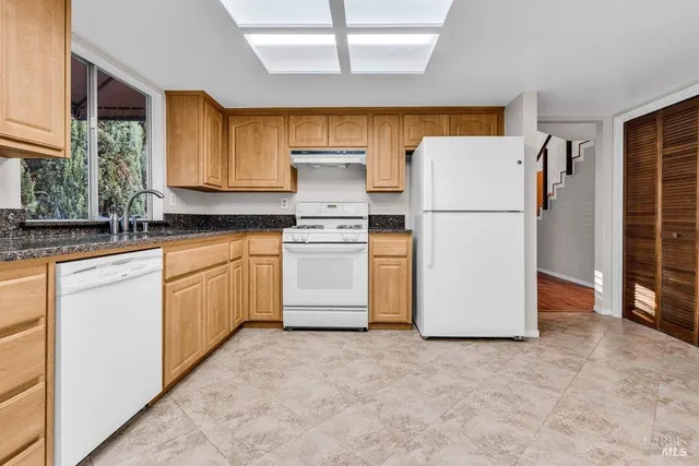 $520,000 | 197 Marna Drive, Vacaville, CA 95687