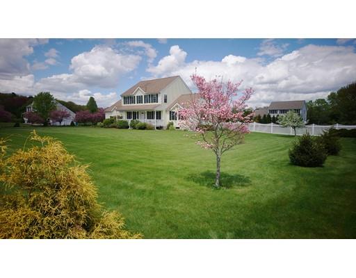 129 Rivulet Street Uxbridge, MA 01569 - Photo 1 of 30 Gallery Image 1