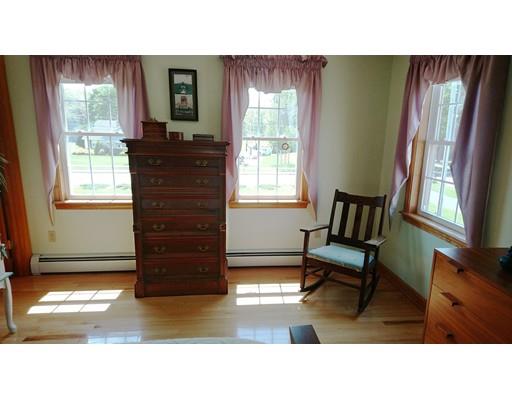 129 Rivulet Street Uxbridge, MA 01569 - Photo 19 of 30 Gallery Image 19