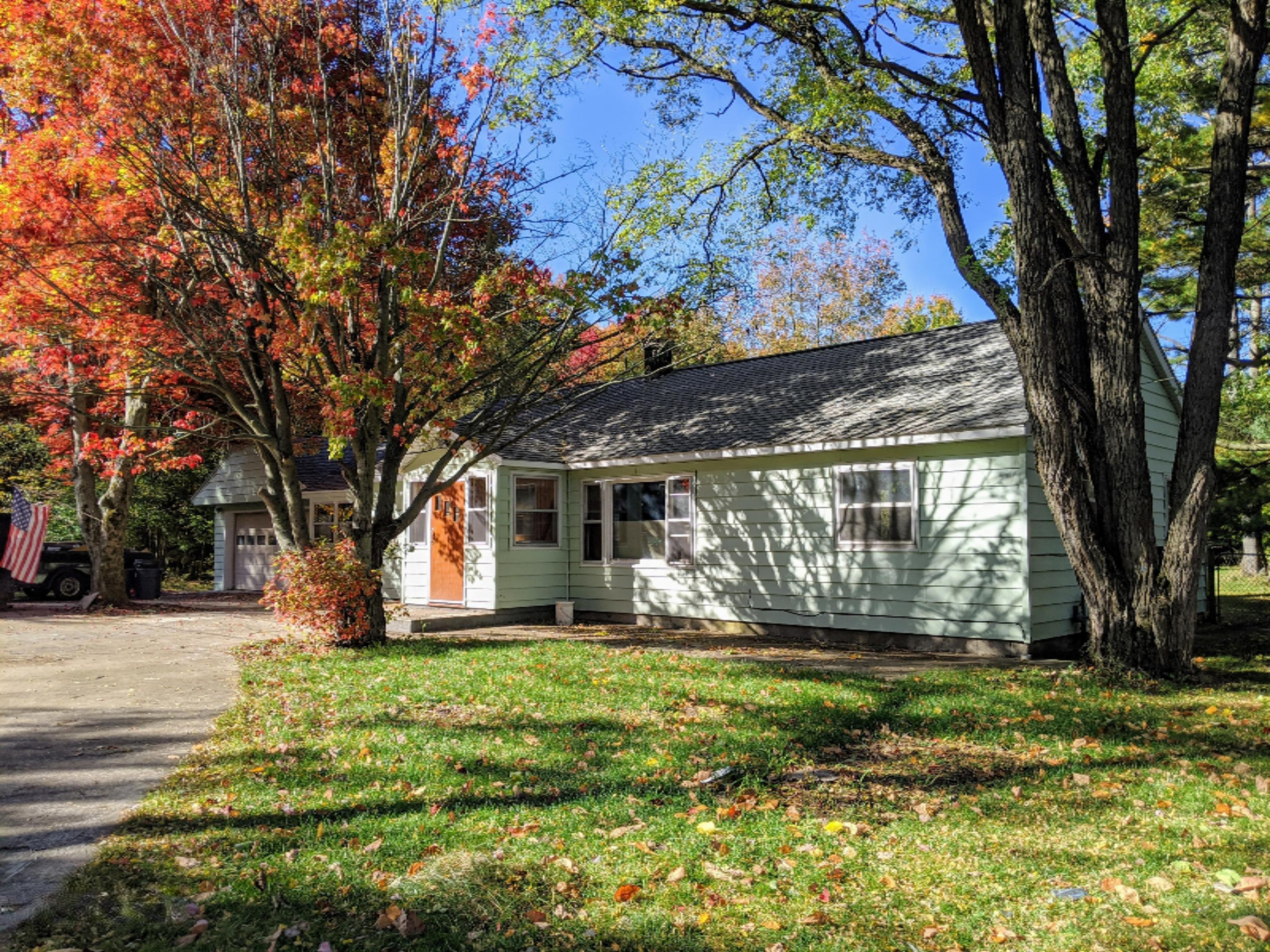453 North Buys Road Muskegon, MI 49445 - Photo 1 of 22 main