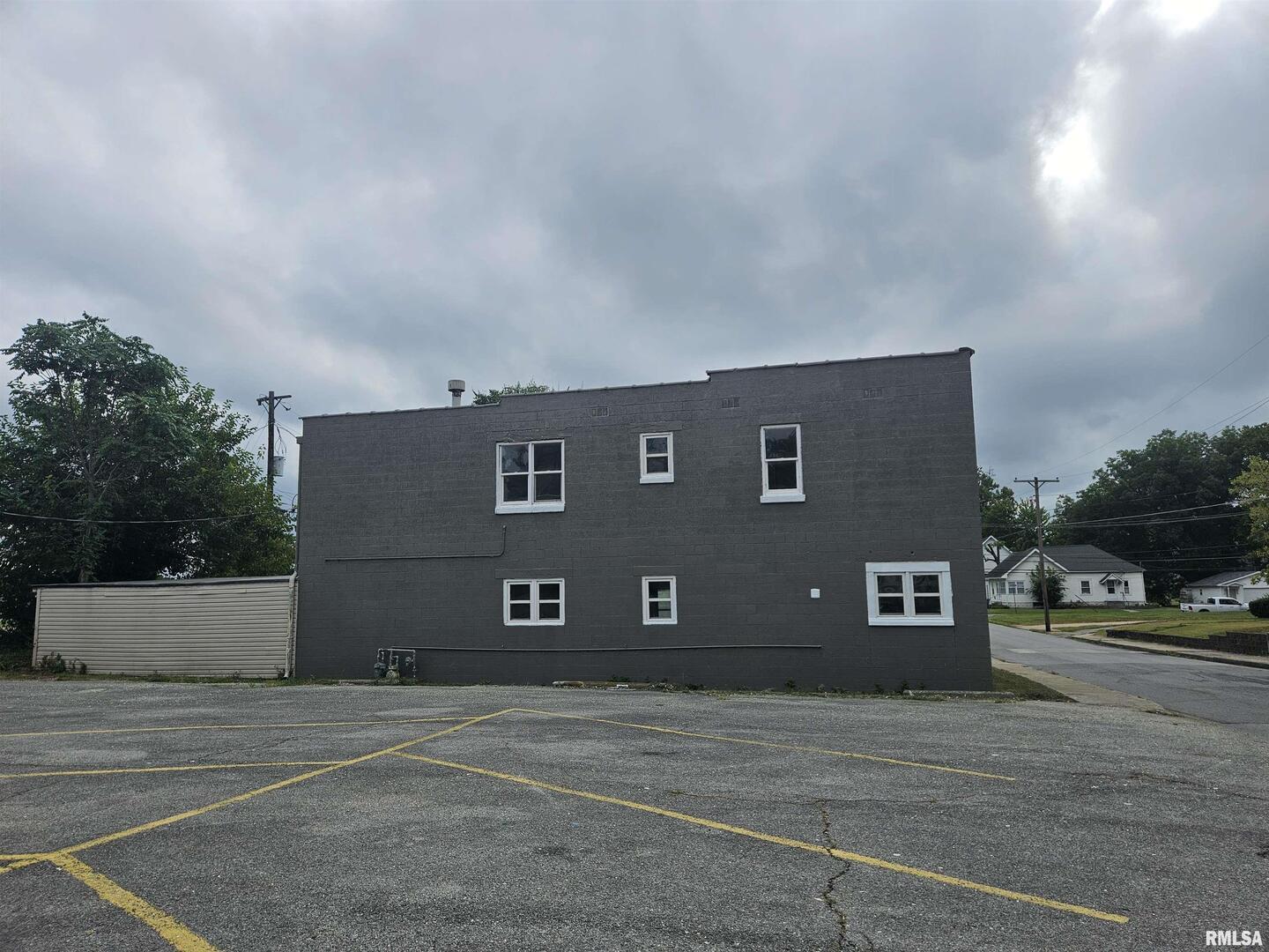 101 East Webster Street Benton, IL 62812 - Photo 29 of 29