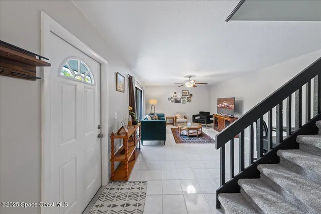 a view of entryway and hall